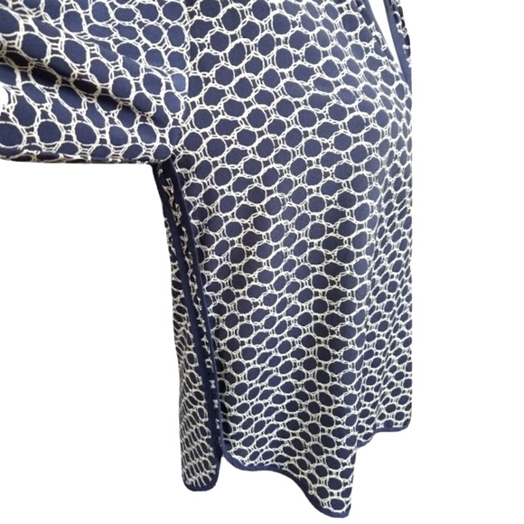 Eclair Brenyn Top Silky Split Neck Roll Tab 3/4-Sleeve - Picture 3 of 6